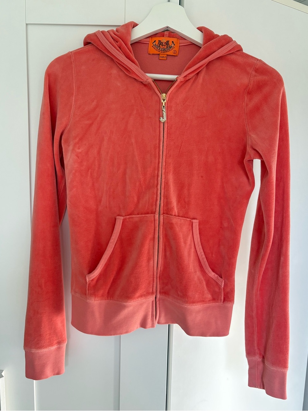 Juicy Couture Y2K Coral Velour Zip Hoodie